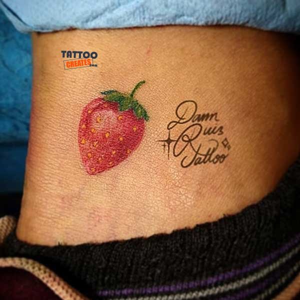 50+ Gorgeous Strawberry Tattoos With Meaning (New Designs)