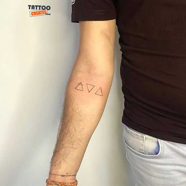 100+ Triangle Tattoos With Meaning (Amazing New Designs)