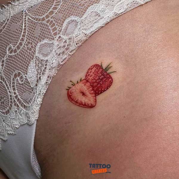 50+ Gorgeous Strawberry Tattoos With Meaning (New Designs)